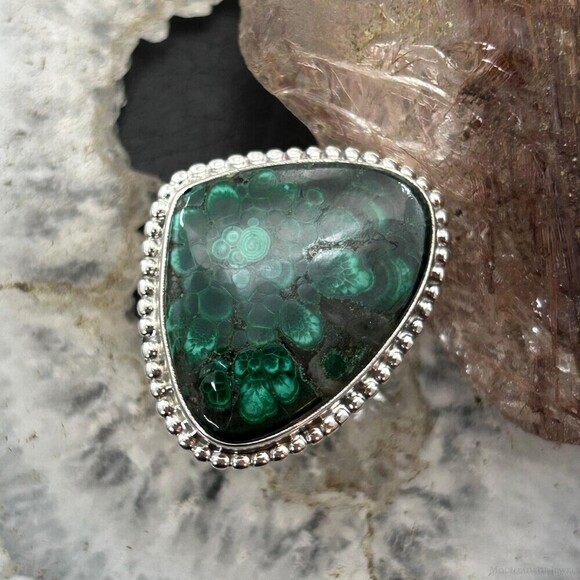 Sterling Silver Southwestern Style Wide Triangle Malachite Ring Sz 9 For Women